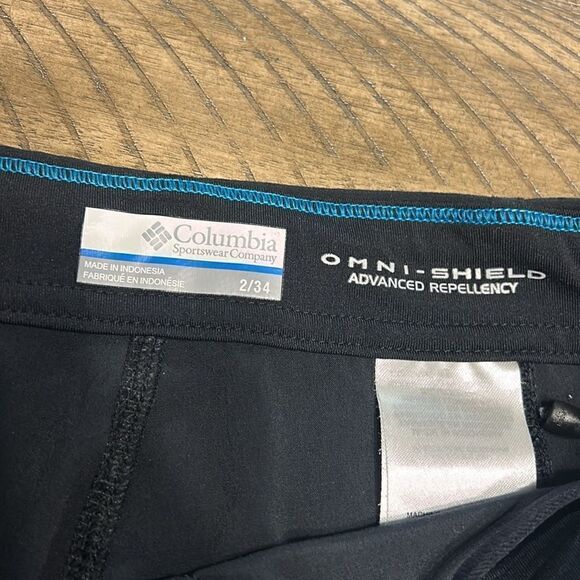Columbia Omni shield lightweight capri pants size 2 - Picture 4 of 11